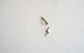 how to fix chipped paints