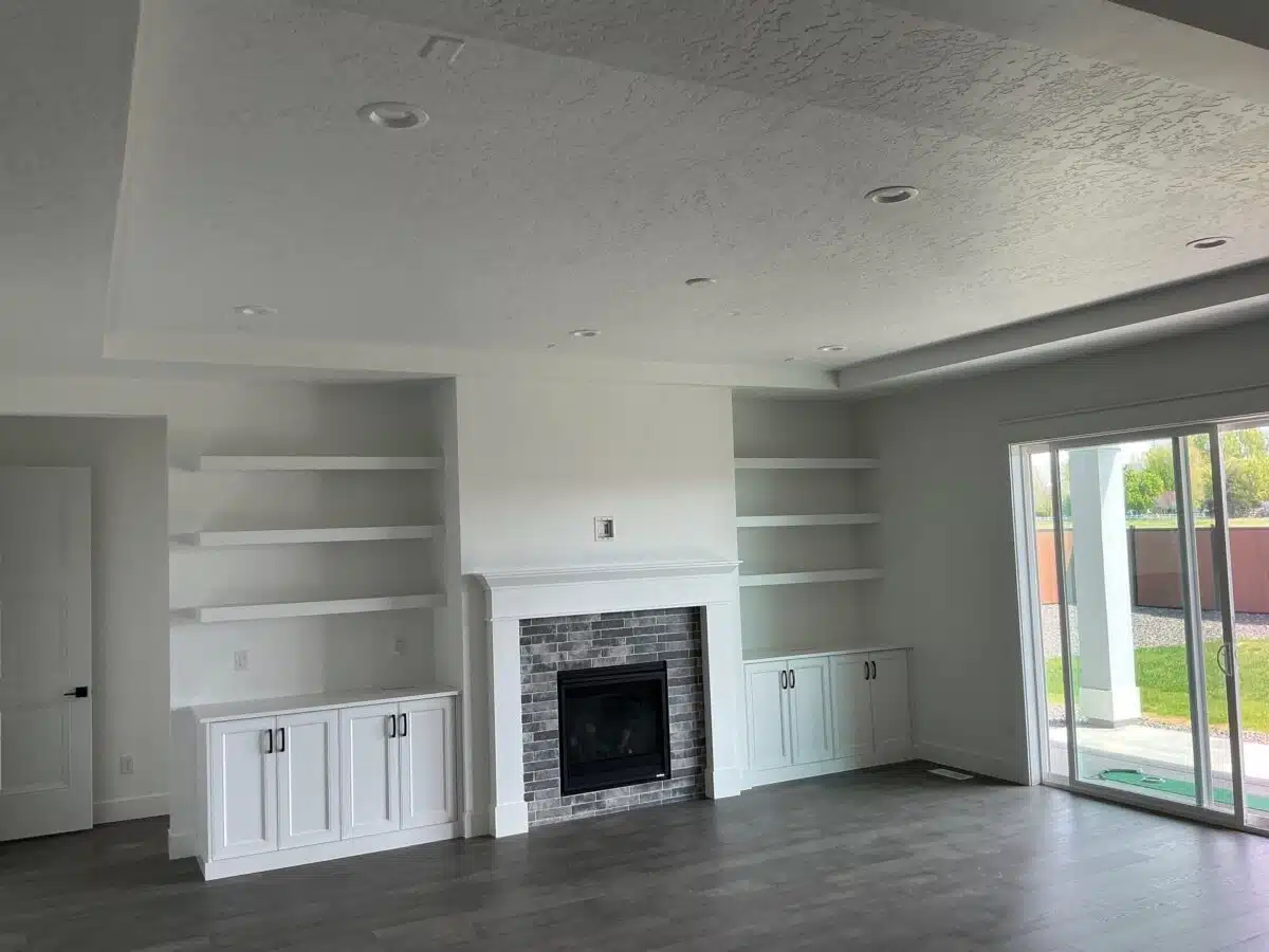 interrio painting.jpg